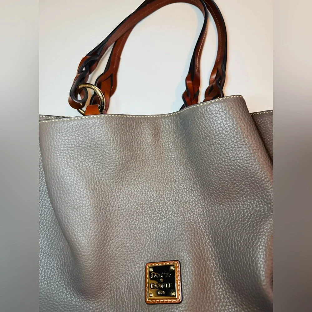 [Dooney & Bourke] Gray Pebble Grain Leather Barlow Satchel - Picture 11 of 13